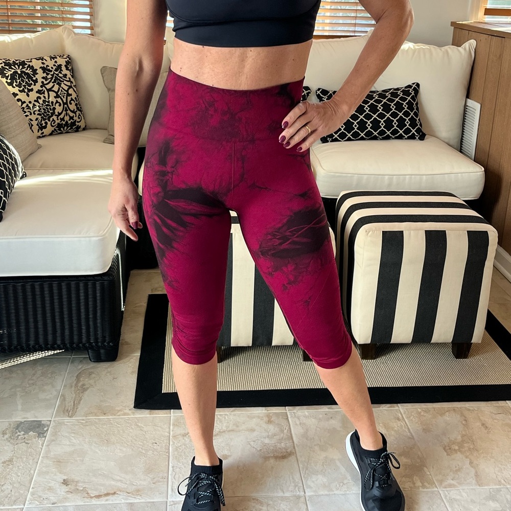 Lululemon cropped leggings